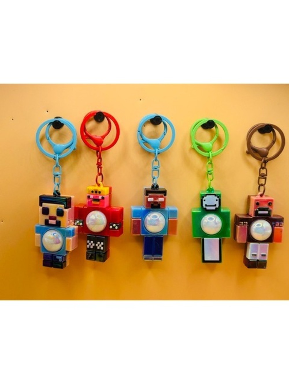 Brand New Minecraft Light-Up Keychain Backpack Clips (Set of 5)